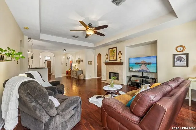 2115 CHESTER FORT DR Spring, TX 77373