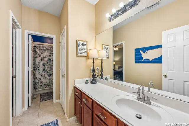 2115 CHESTER FORT DR Spring, TX 77373