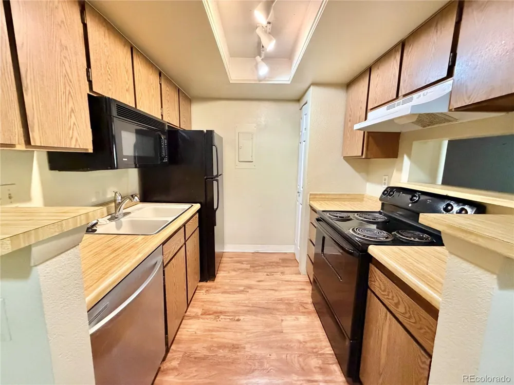 14414 E Colorado Drive #202 Aurora, CO 80012