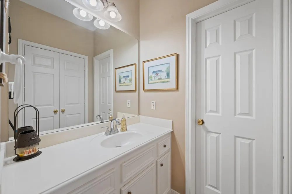 137 Dawns Edge Drive Montgomery, TX 77356