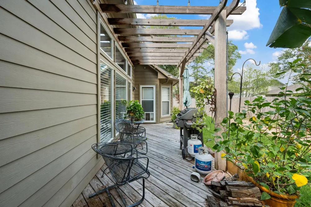 137 Dawns Edge Drive Montgomery, TX 77356