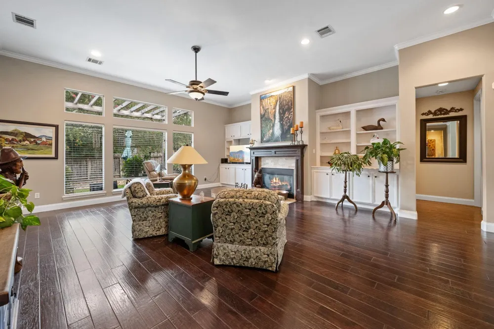 137 Dawns Edge Drive Montgomery, TX 77356
