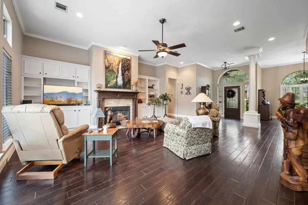 137 Dawns Edge Drive Montgomery, TX 77356
