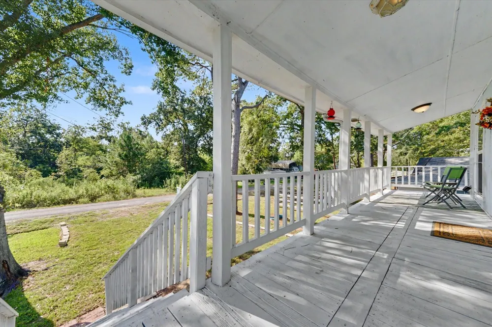144 Imogene Livingston, TX 77351