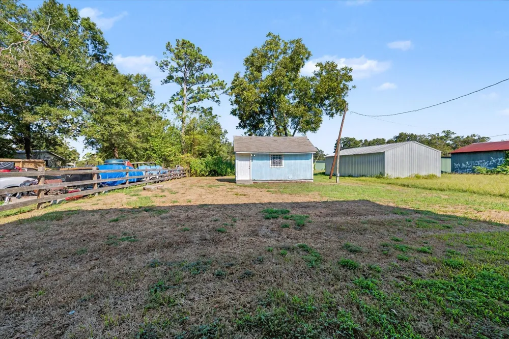 144 Imogene Livingston, TX 77351