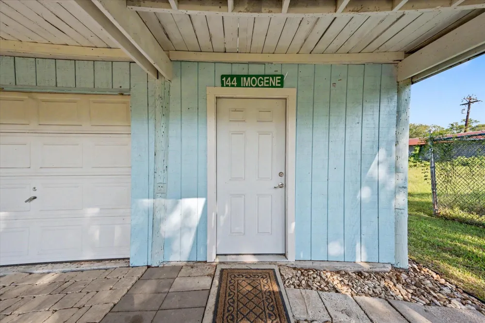 144 Imogene Livingston, TX 77351