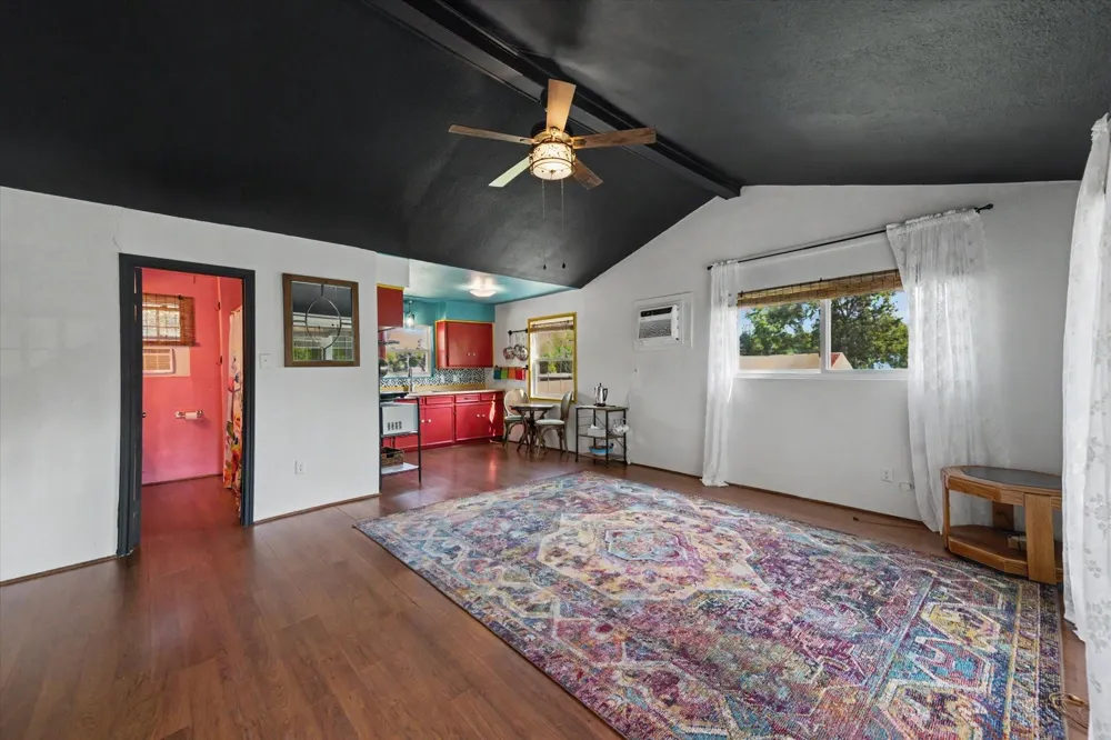 144 Imogene Livingston, TX 77351