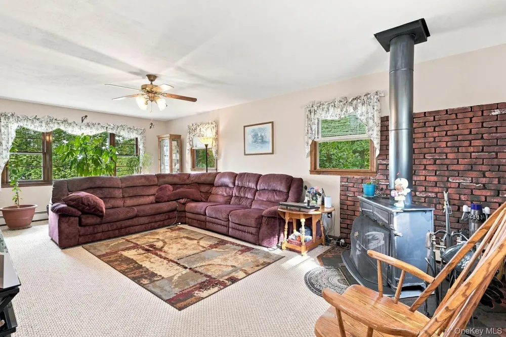 431 Newport Bridge Road Pine Island, NY 10969