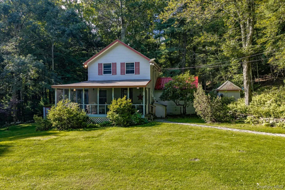 27 Little Road Wurtsboro, NY 12790