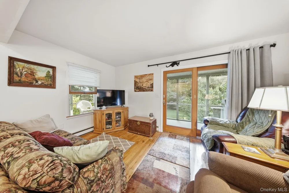 27 Little Road Wurtsboro, NY 12790