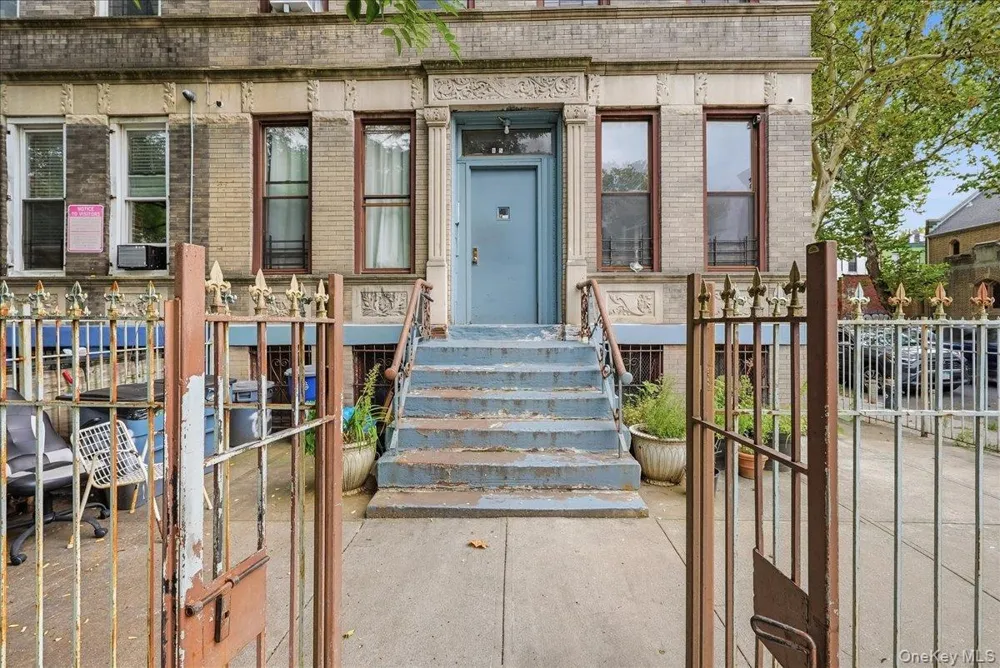 654 Mac Donough Street Brooklyn, NY 11233