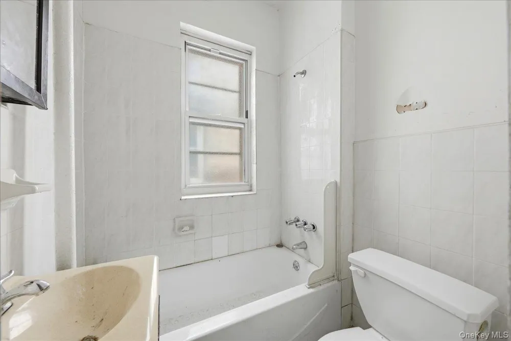 654 Mac Donough Street Brooklyn, NY 11233