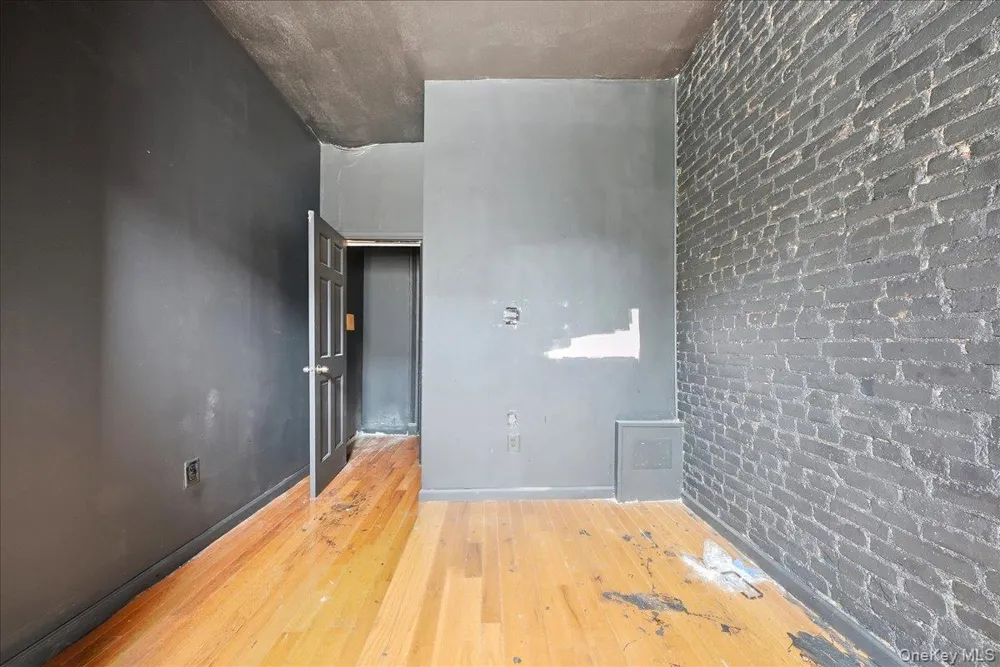 654 Mac Donough Street Brooklyn, NY 11233