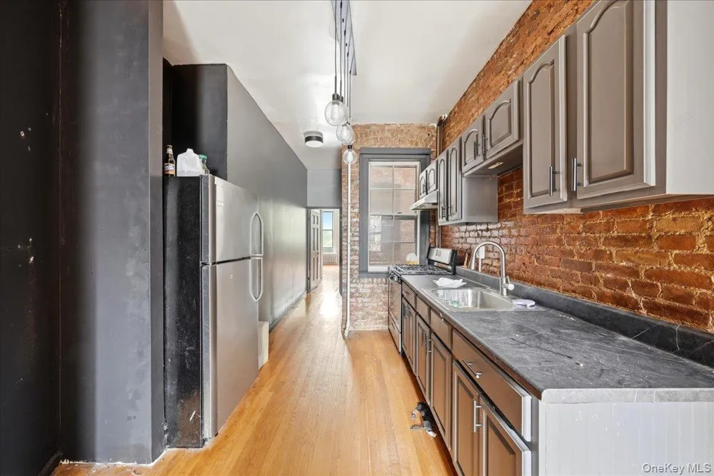 654 Mac Donough Street Brooklyn, NY 11233