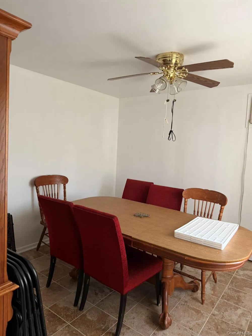 2428 Pendroy Street East Meadow, NY 11554