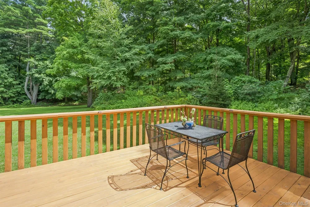 212 Old Albany Post Road Garrison, NY 10524