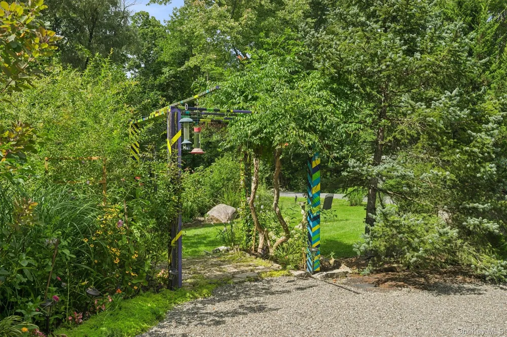 212 Old Albany Post Road Garrison, NY 10524