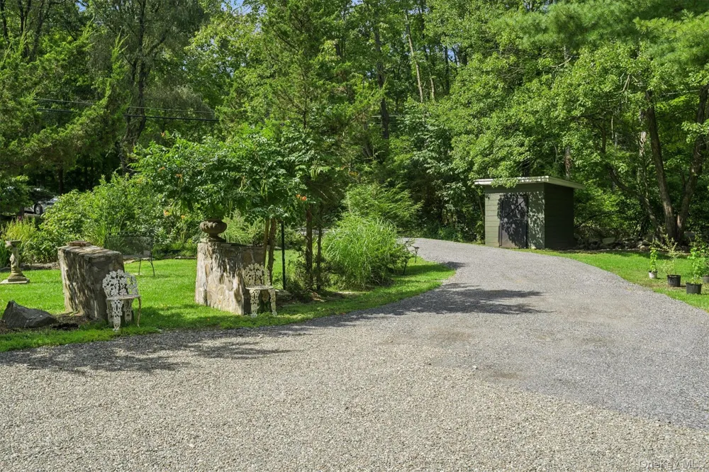 212 Old Albany Post Road Garrison, NY 10524
