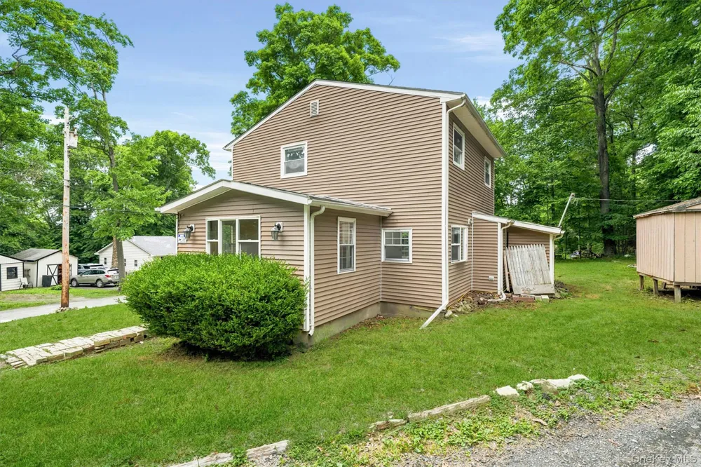 2 Echo Trail Monroe, NY 10950