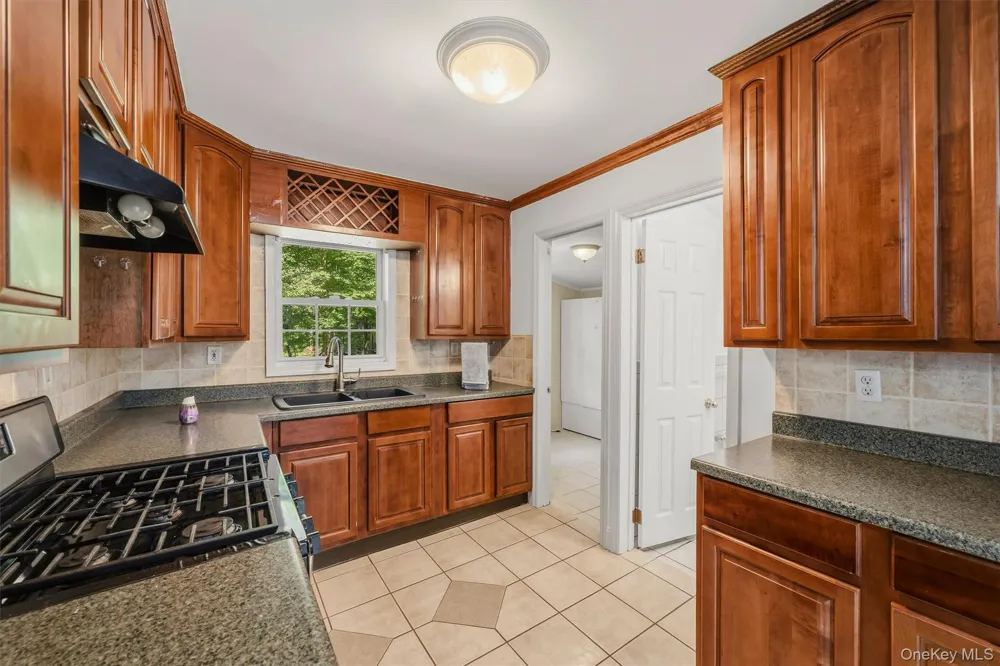 2 Echo Trail Monroe, NY 10950
