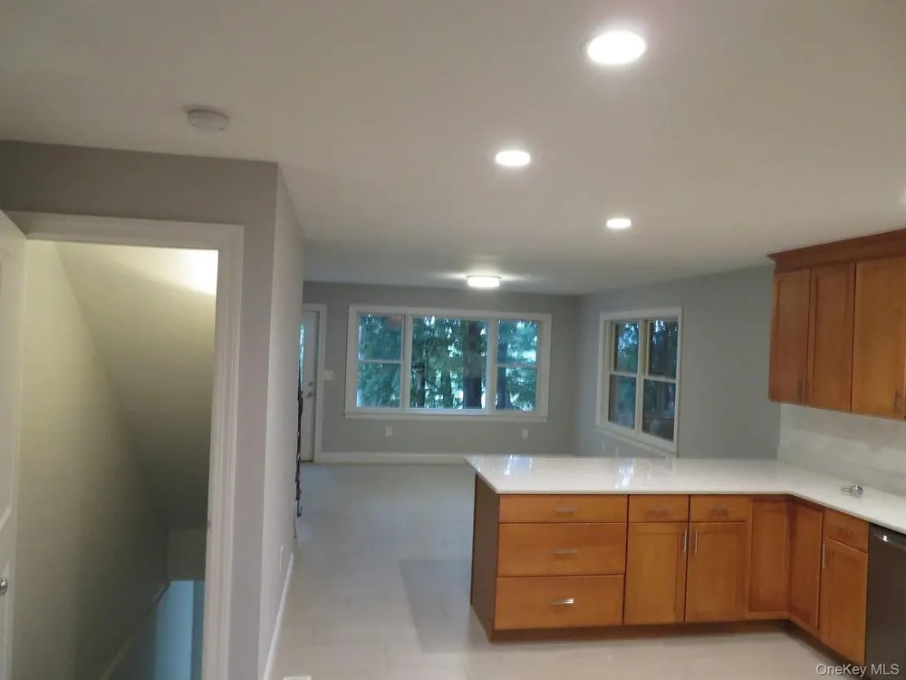 47 Gibson Place #Left side Yonkers, NY 10705