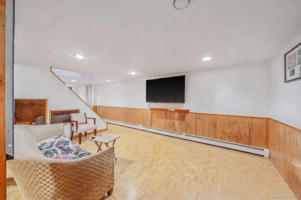 65 Sylvia Drive West Islip, NY 11795