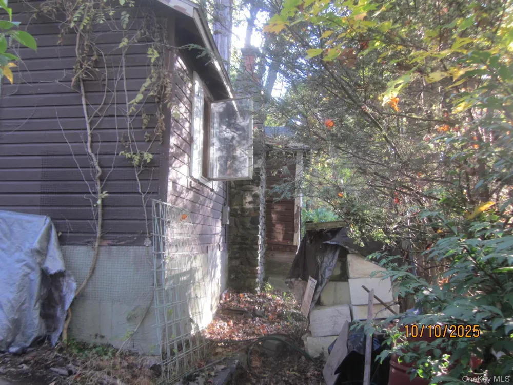 11 Woodland Circle S Monroe, NY 10950