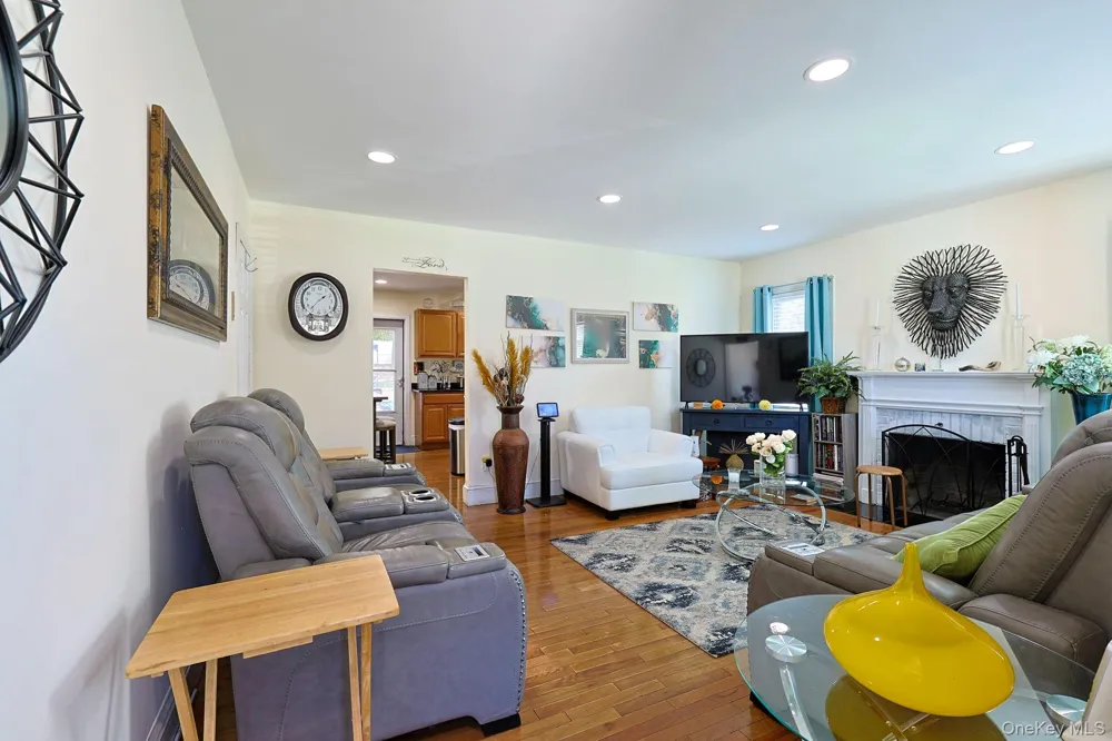 42 Streit Avenue Poughkeepsie, NY 12603