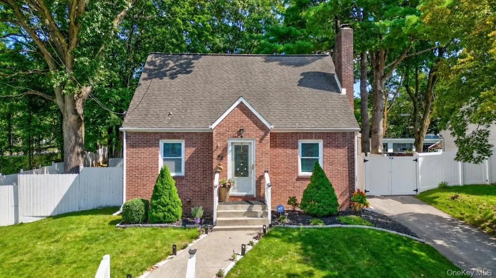 42 Streit Avenue Poughkeepsie, NY 12603