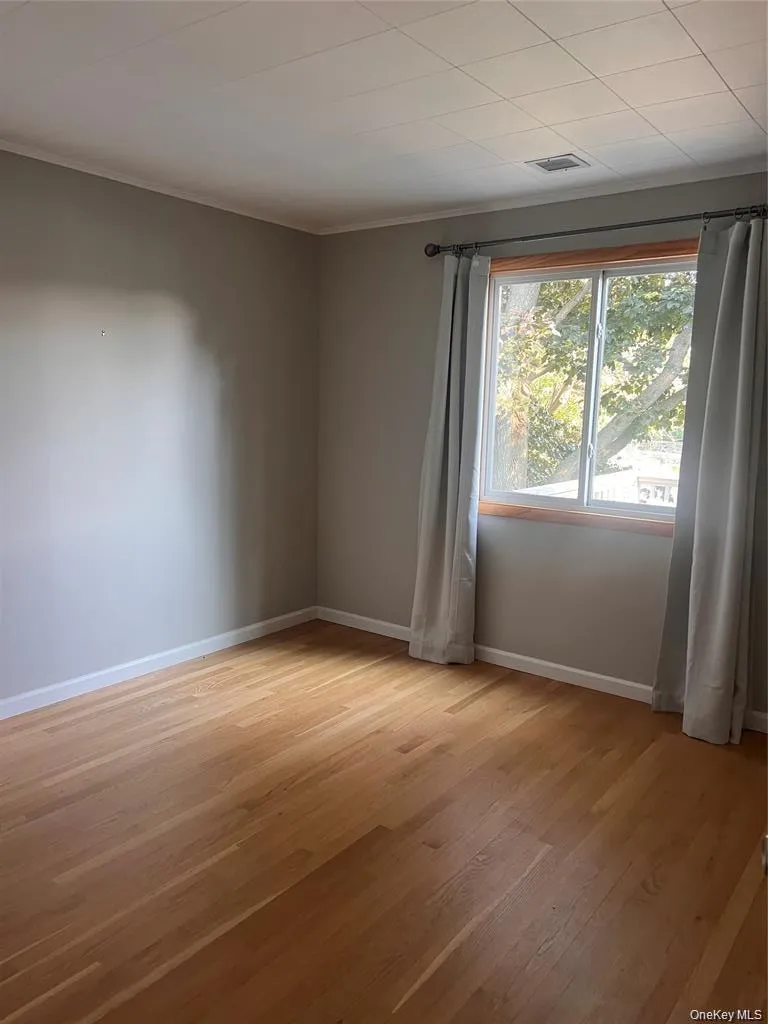 1375 West Main Street Riverhead, NY 11901