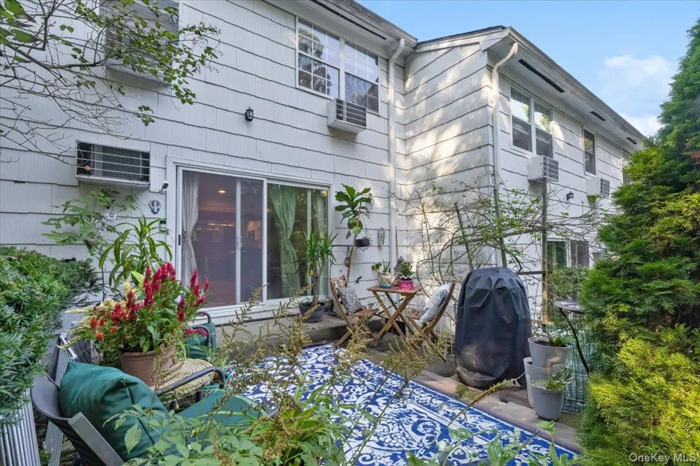 36 Yorkshire Drive Suffern, NY 10901
