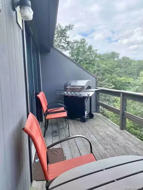 59 Slalom Way Call Listing Agent, PA 18372