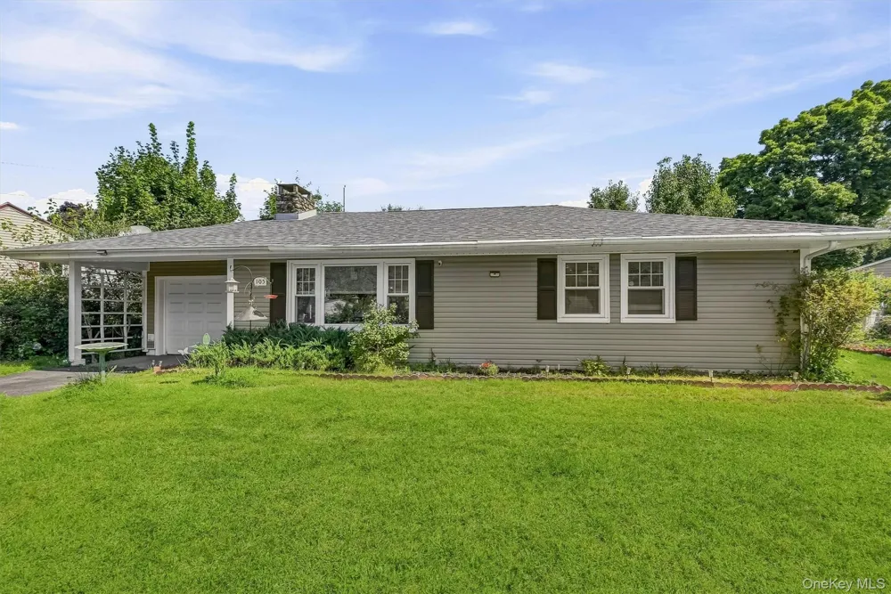 105 Pine Drive New Windsor, NY 12553