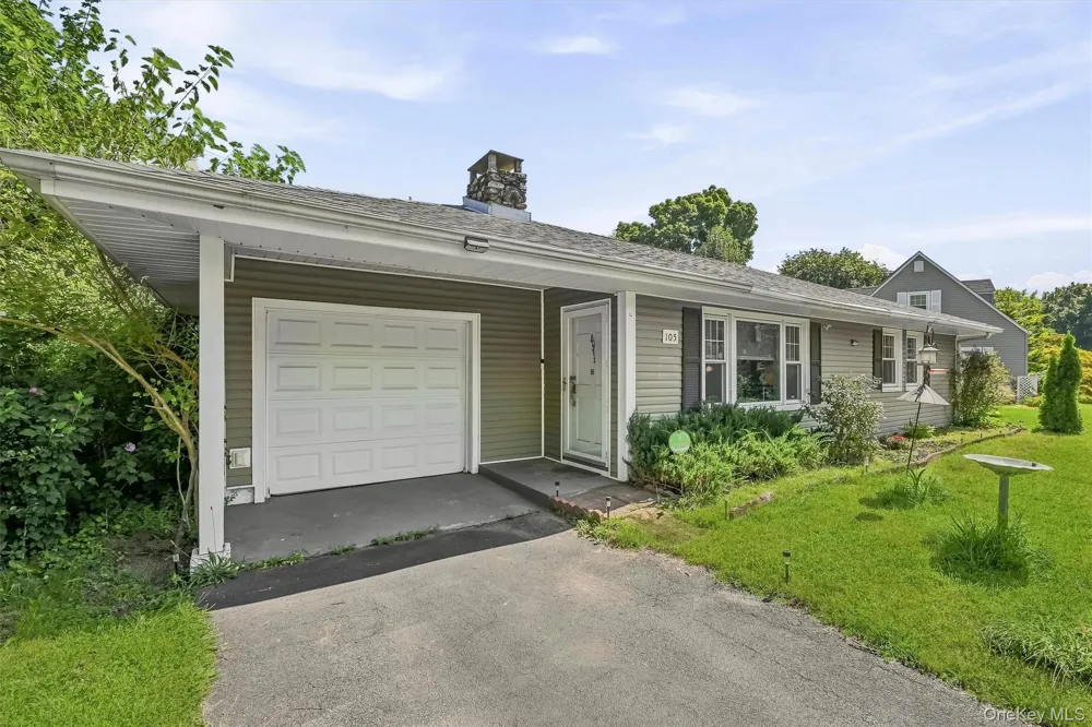 105 Pine Drive New Windsor, NY 12553