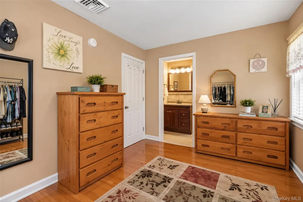 105 Pine Drive New Windsor, NY 12553
