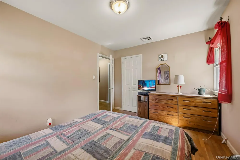 105 Pine Drive New Windsor, NY 12553