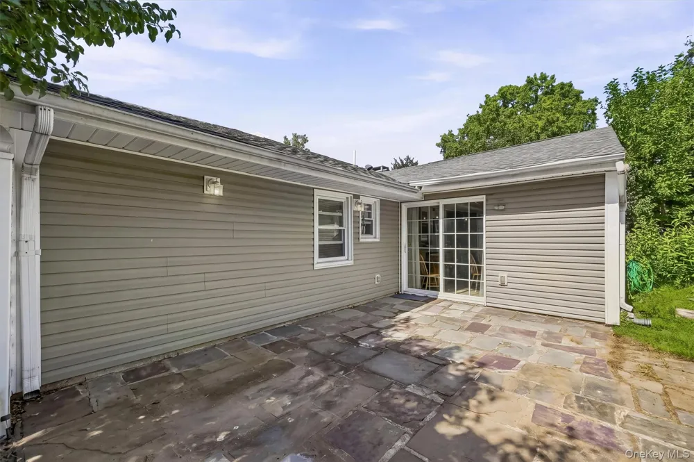 105 Pine Drive New Windsor, NY 12553