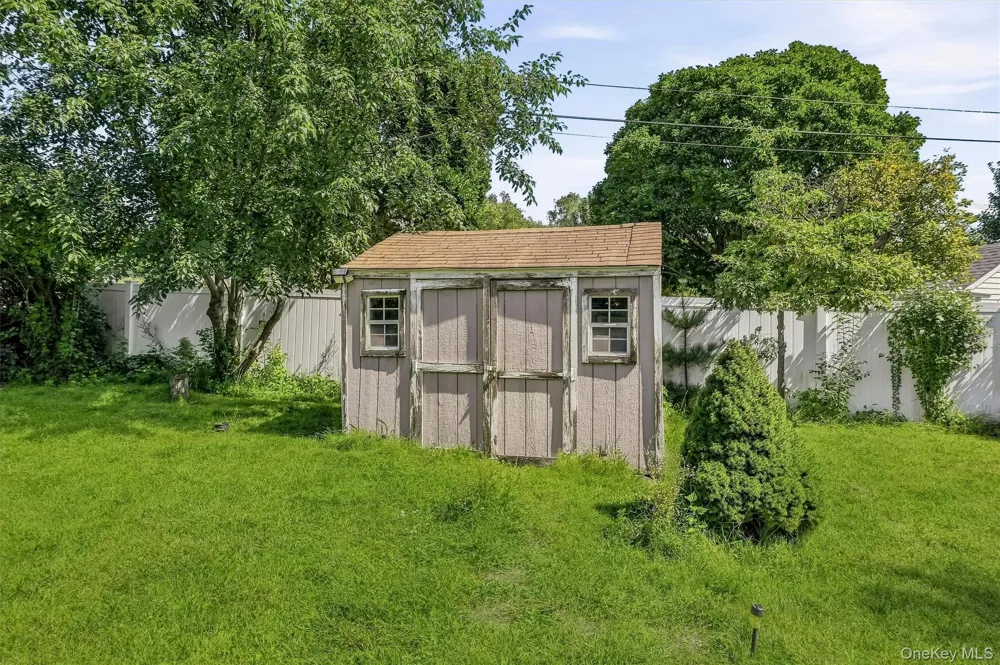 105 Pine Drive New Windsor, NY 12553