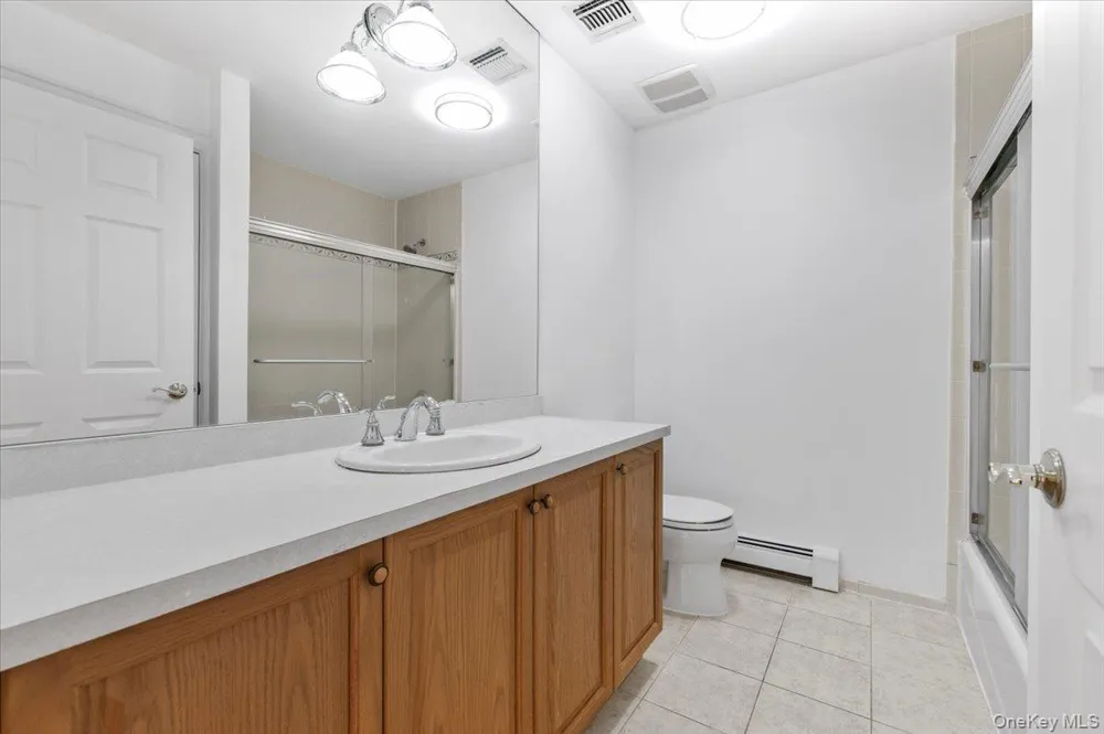 238 Harbor View Drive #238 Port Washington, NY 11050