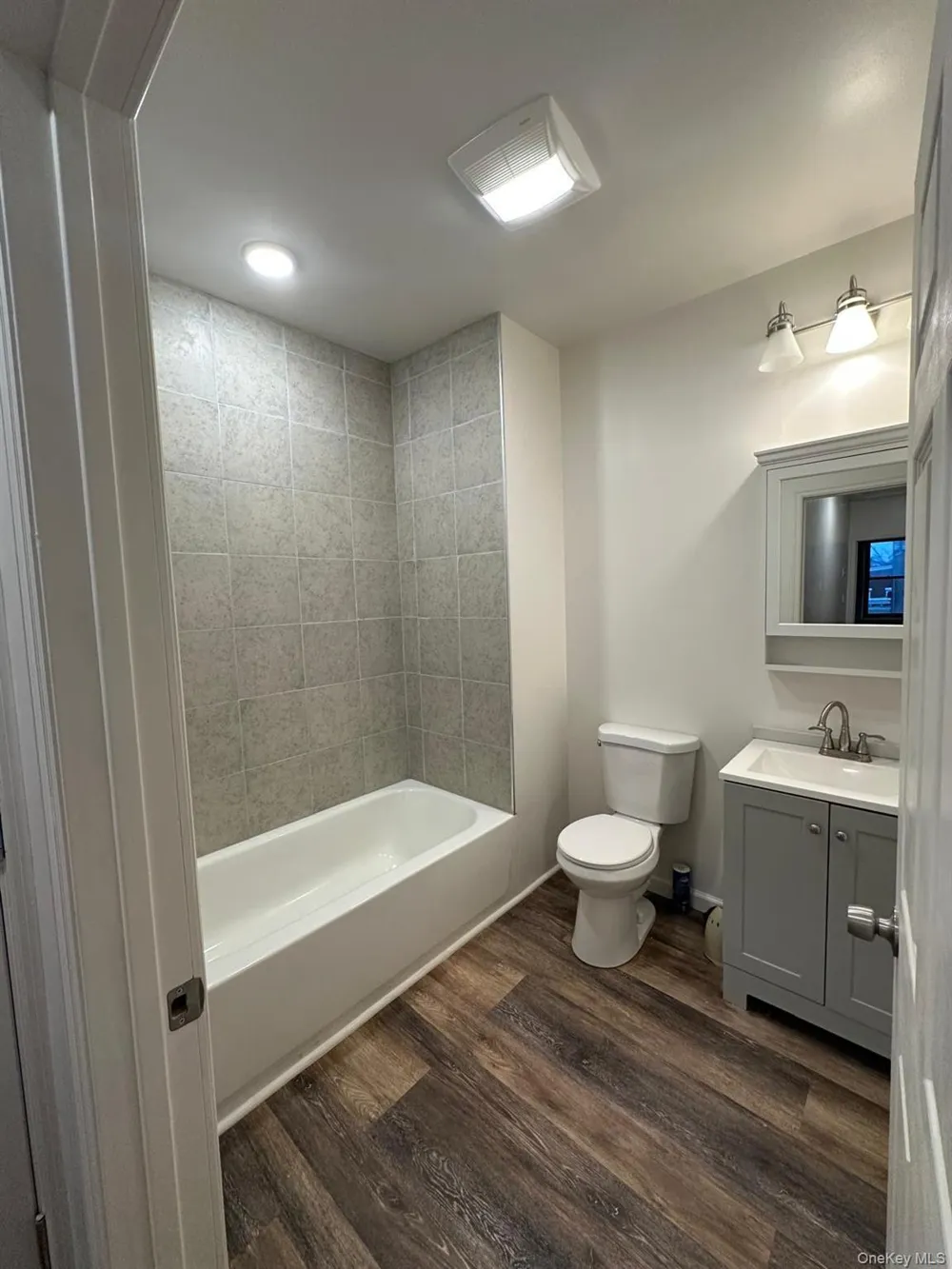 31 Benkard Avenue Newburgh, NY 12550