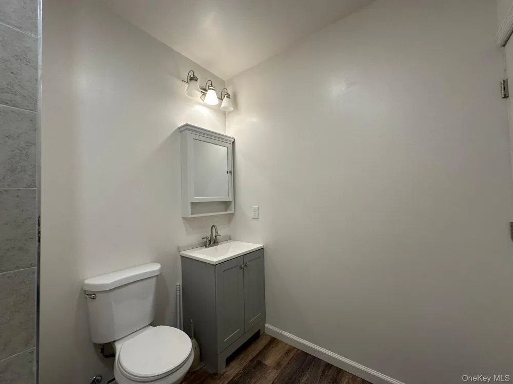31 Benkard Avenue Newburgh, NY 12550