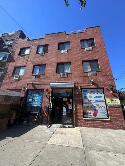 107-22 37 DRIVE
