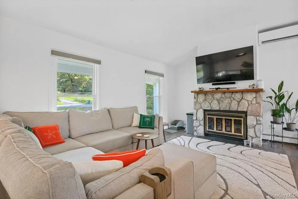 142 Loder Road Yorktown Heights, NY 10598
