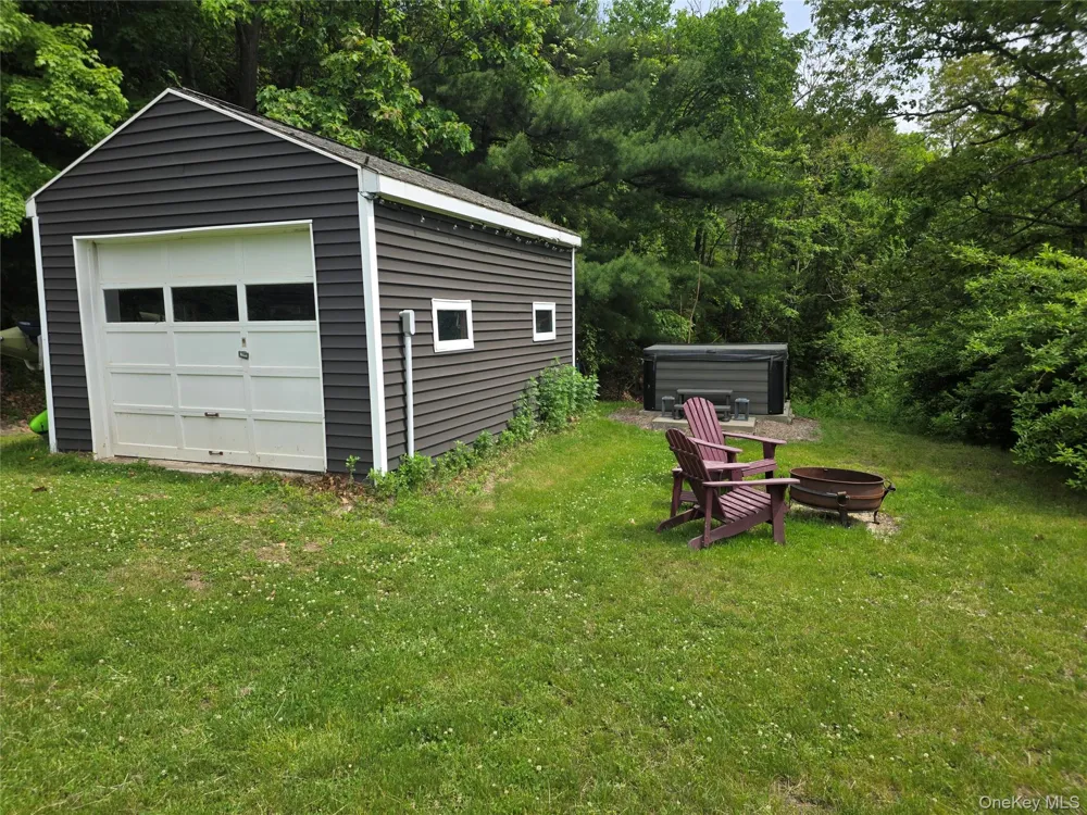 559 Lake Road Pine Plains, NY 12567