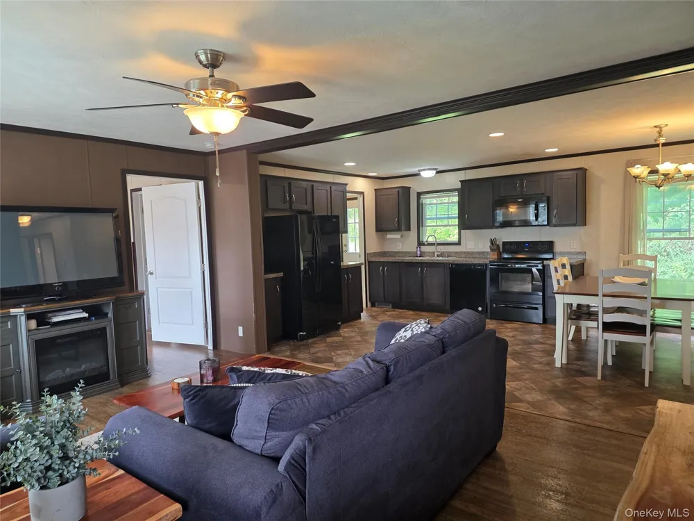 559 Lake Road Pine Plains, NY 12567