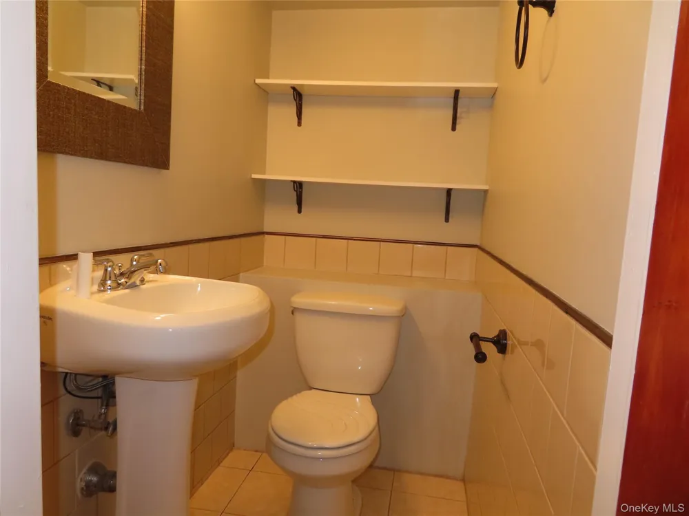 20809 Bardwell Avenue Queens Village, NY 11429