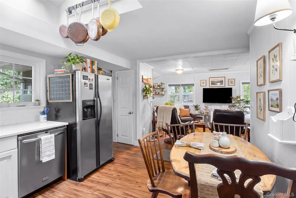 3 Lane M Huntington, NY 11743