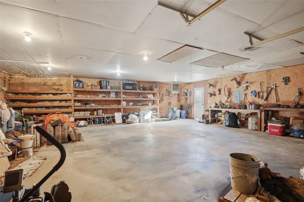16865 E 570 ROAD Inola, OK 74036