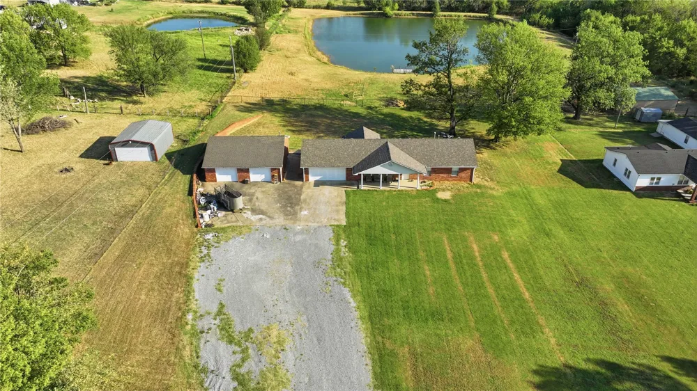 16865 E 570 ROAD Inola, OK 74036