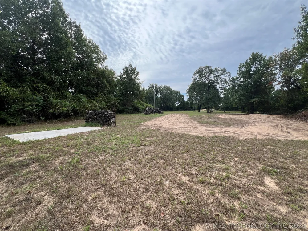 20 S 4207 ROAD Eufaula, OK 74432